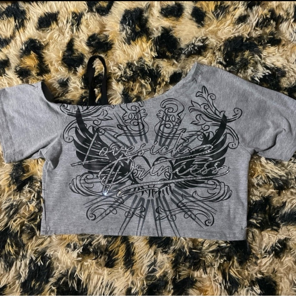 Grey y2k crop top cold shoulder